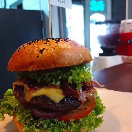 Kamienica & Restauracja Опаленица