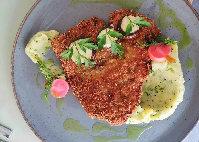 Kamienica & Restauracja 3*