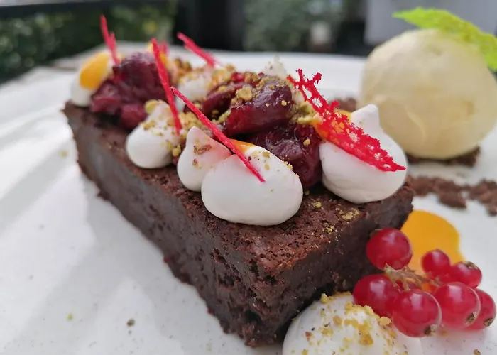 Kamienica & Restauracja 3* اوبالانيتسا