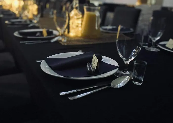 Kamienica & Restauracja 3* اوبالانيتسا