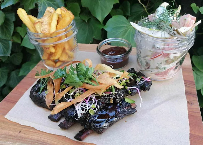 فندق مبيت وإفطار Kamienica & Restauracja