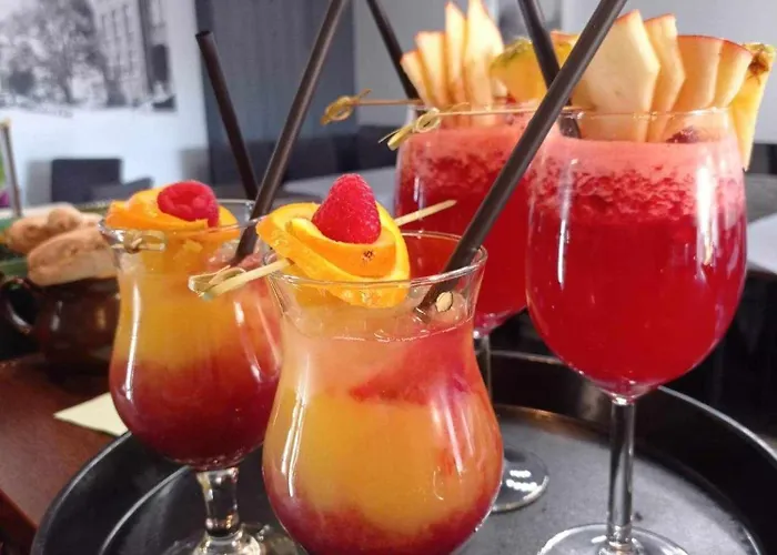 Kamienica & Restauracja Frühstückspension Opalenica