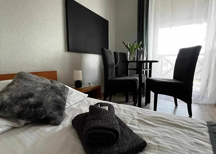 Kamienica & Restauracja فندق مبيت وإفطار