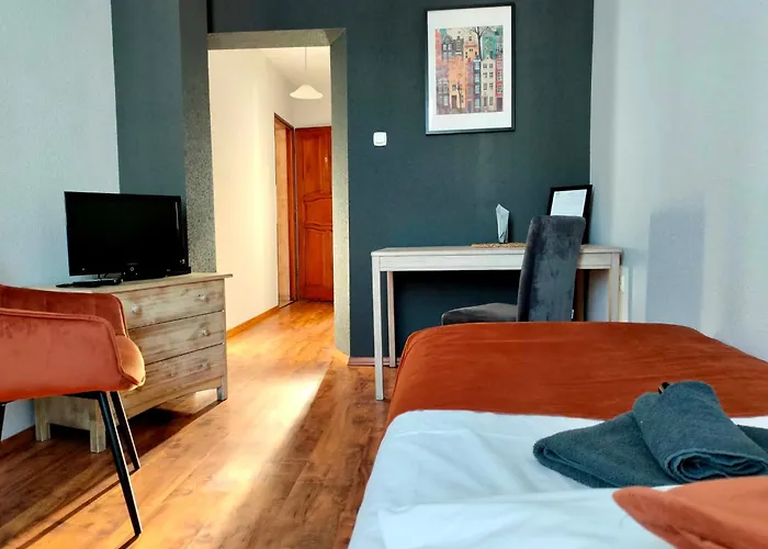 Kamienica & Restauracja 3*